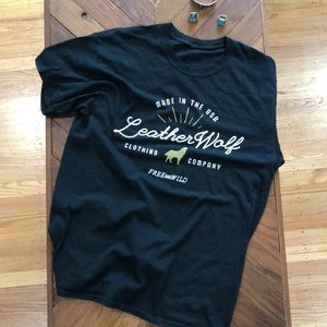 FREE & WILD T-SHIRT